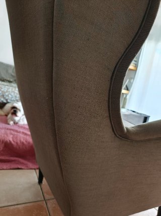 Sillón orejero Ikea beige tela
