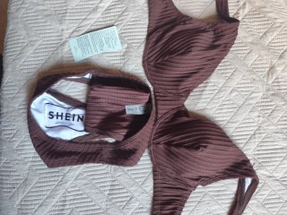 Bikini Shein marrón sin estrenar