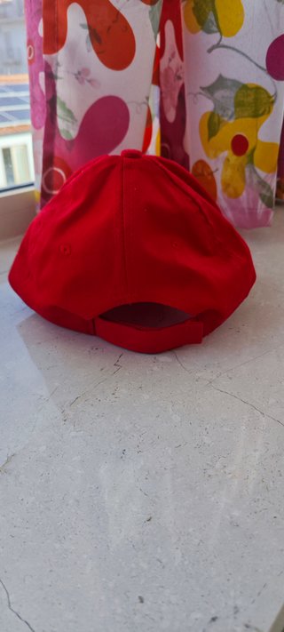 Cappellino Maya Rosso