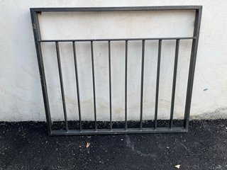2 Puertas Hierro Galvanizado