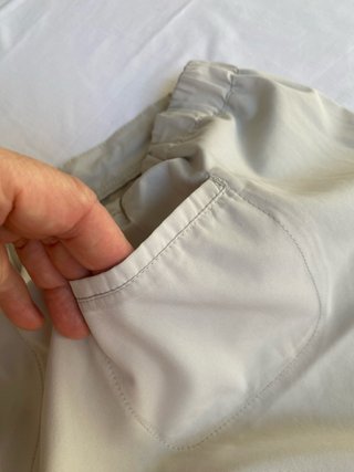 Pantalón corto Nike beige