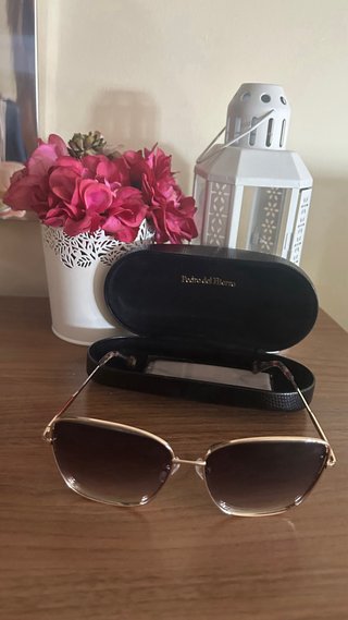 Gafas de sol Pedrodel H. Fue1 regalo.Sin  estrenar