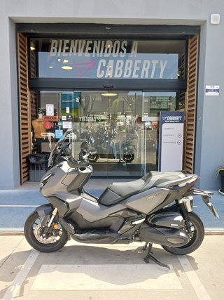Honda ADV 350 Gris