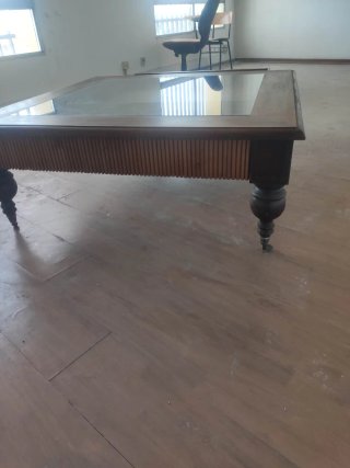 Mesa de centro antigua madera maciza y cristal