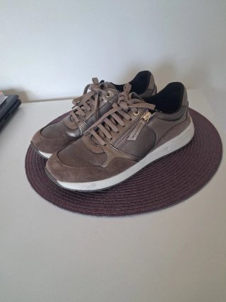 Zapatos Geox Marrones/Dorados Talla 39