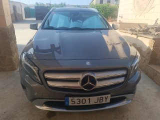 Mercedes-Benz GLA 2016