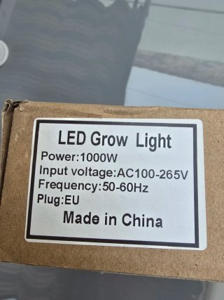Foco LED Cultivo Interior Negro(1000w)