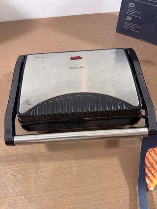 Parrilla Eléctrica Cecotec Rock'nGrill 1000W