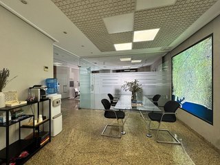 Oficina en alquiler en El Pla del Remei en Valencia