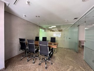 Oficina en alquiler en El Pla del Remei en Valencia