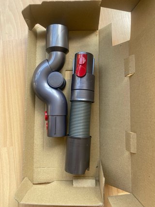 Aspiradora Dyson V15 Detect Complete Extra