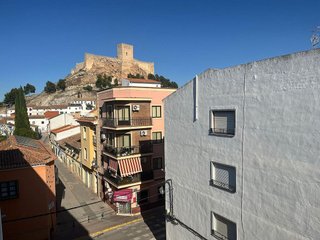 Piso en alquiler en Almansa