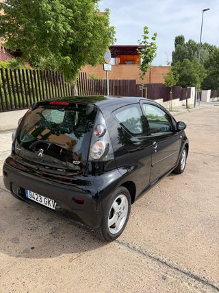 Peugeot 107 2009