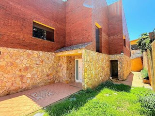Chalet en venta en Premià de Dalt