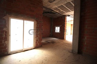 Local comercial en venta en Casco Antiguo en Llíria