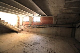 Local comercial en venta en Casco Antiguo en Llíria