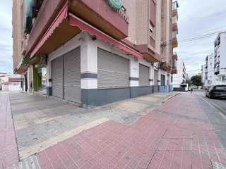 Local comercial en alquiler en Pueblo Poniente en Benidorm
