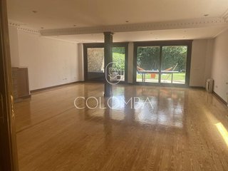 Casa pareada en alquiler en Piovera - Conde Orgaz en Madrid