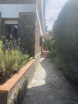 Casa pareada en alquiler en Piovera - Conde Orgaz en Madrid