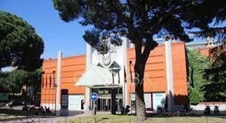 Casa pareada en alquiler en Piovera - Conde Orgaz en Madrid