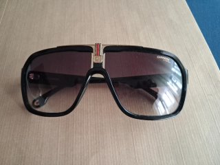 Gafas de Sol Carrera Negro y Dorado