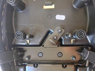 Asiento Yamaha XSR700