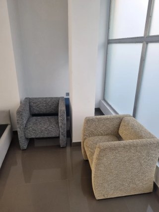 2 Butacas Sancal de tela gris precio unidad