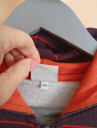 Chaqueta con capucha Mito Talla 44