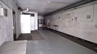 Local comercial en alquiler en La Plana en Esplugues de Llobregat