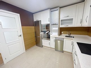 Piso en venta en Lucena