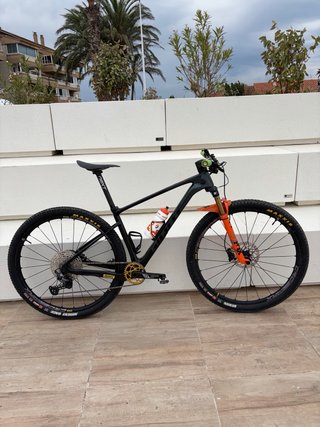 Bicicleta Giant XTC Advanced 29
