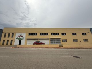 Nave industrial en alquiler en Manuel
