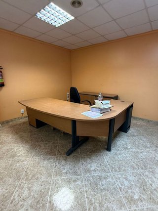 Nave industrial en alquiler en Manuel