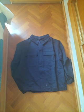 Chaqueta y mono de trabajo antiestatico e ignifugo