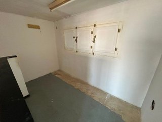 Local comercial en alquiler en San Blas - Santo Domigo en Alicante