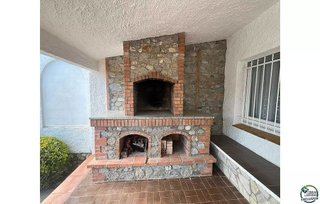Chalet en venta en Empuriabrava en Castelló d´Empúries