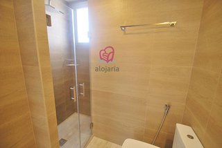 Piso en alquiler en La Buhaira en Sevilla
