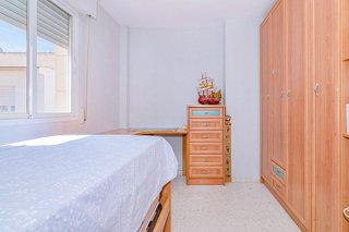 Casa adosada en venta en Cúllar Vega