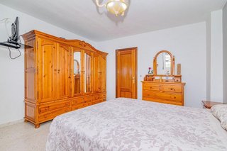 Casa adosada en venta en Cúllar Vega