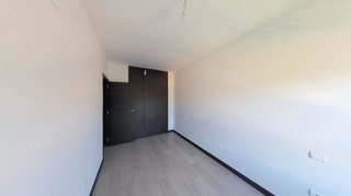 Piso en venta en San Fermín en Madrid