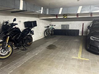 Garaje en venta en Gaztambide en Madrid