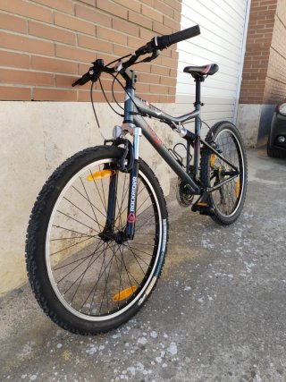 MTB Rockrider Raptor(26)×2.10.(Talla L)