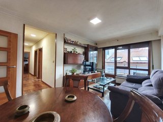 Piso en venta en Plaza España - Villa Pilar - Reyes Católicos - Vadillos en Burgos