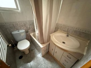 Piso en venta en Sants-Badal en Barcelona