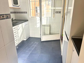Dúplex en alquiler en Valdeacederas en Madrid