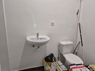 Local comercial en venta en El Baix Guinardó en Barcelona