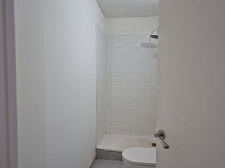 Local comercial en venta en El Baix Guinardó en Barcelona