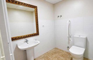 Local comercial en venta en Pacífico en Madrid