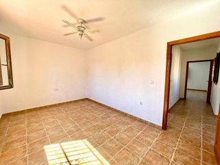 Chalet en venta en Crevillent