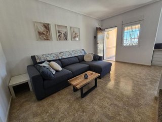 Chalet en venta en  El Acequión - Los Naúfragos en Torrevieja